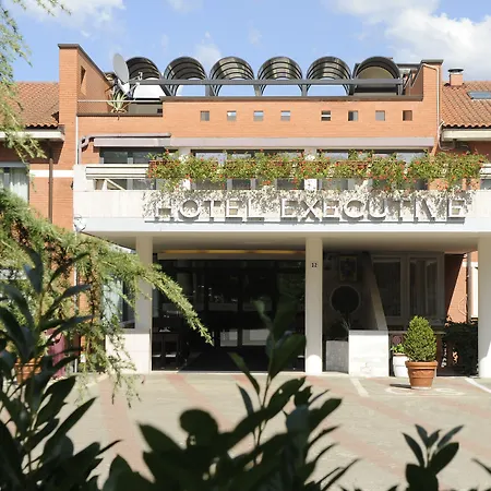 Hotel Executive-3