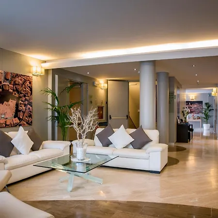 Hotel Executive-2